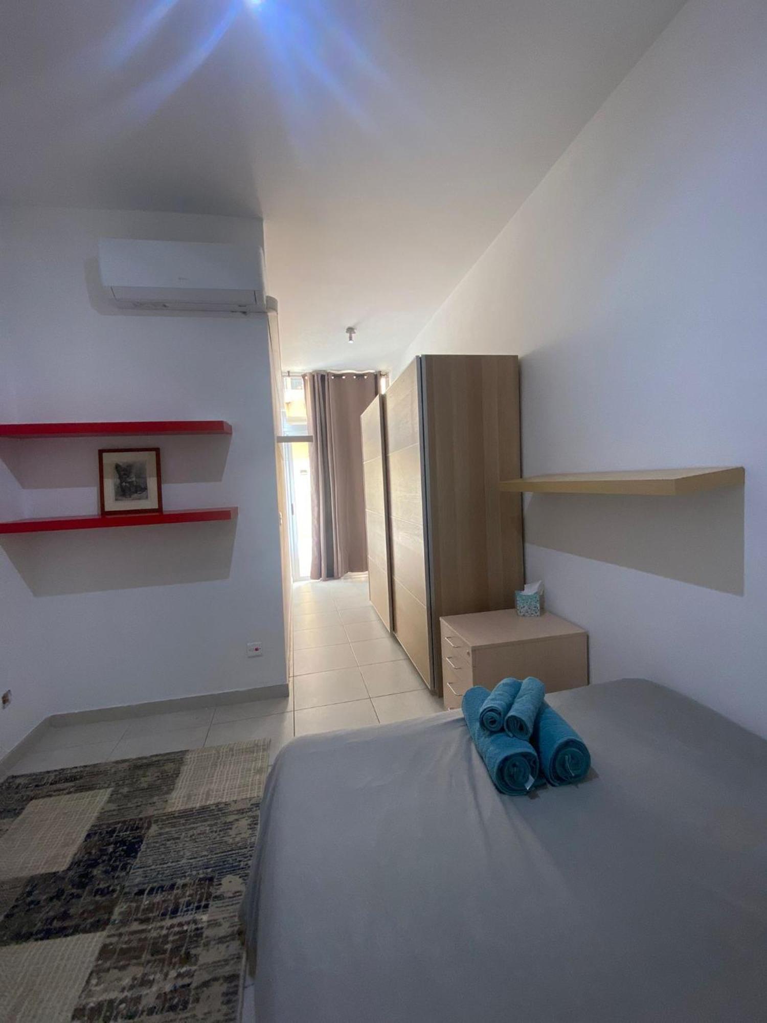 Sliema 2Bed With Backyard Appartement Buitenkant foto